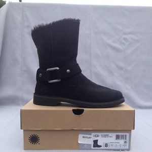 UGG CEDRIC SHEEPSKIN BLACK SUEDE BOOTS - NIB